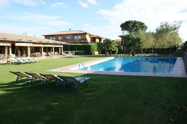 Birdie Aparthotel 4*